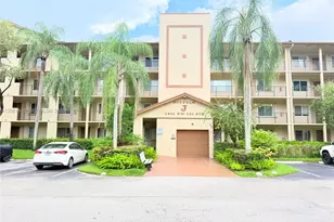 1201 SW 141st Ave, Pembroke Pines, FL 33027 - Photo 1
