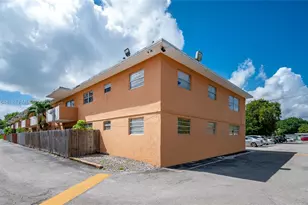 9760 SW 184th St, Cutler Bay, FL 33157 - Photo 1