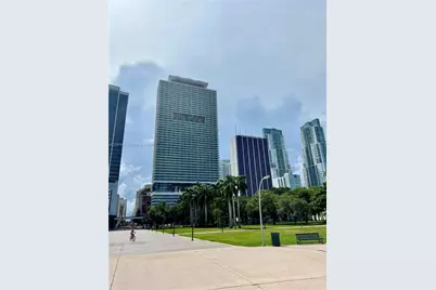 50 Biscayne Blvd #508, Miami, FL 33132 - Photo 5