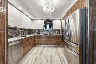 9801 Collins Ave #10V, Bal Harbour, FL 33154 - Photo 5