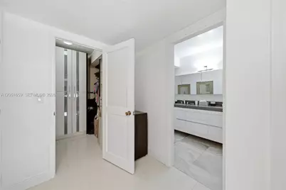 9801 Collins Ave #10V, Bal Harbour, FL 33154 - Photo 27