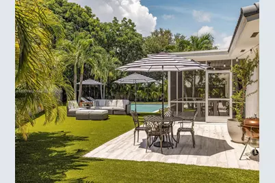 11504 NE 6th Ave, Biscayne Park, FL 33161 - Photo 93