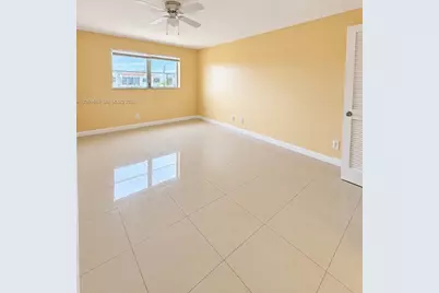 4044 NW 19th St #401, Lauderhill, FL 33313 - Photo 5