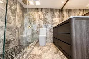 1700 NW N River Dr, Miami, FL 33125 - Photo 11