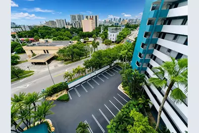 1700 NW N River Dr #805, Miami, FL 33125 - Photo 31