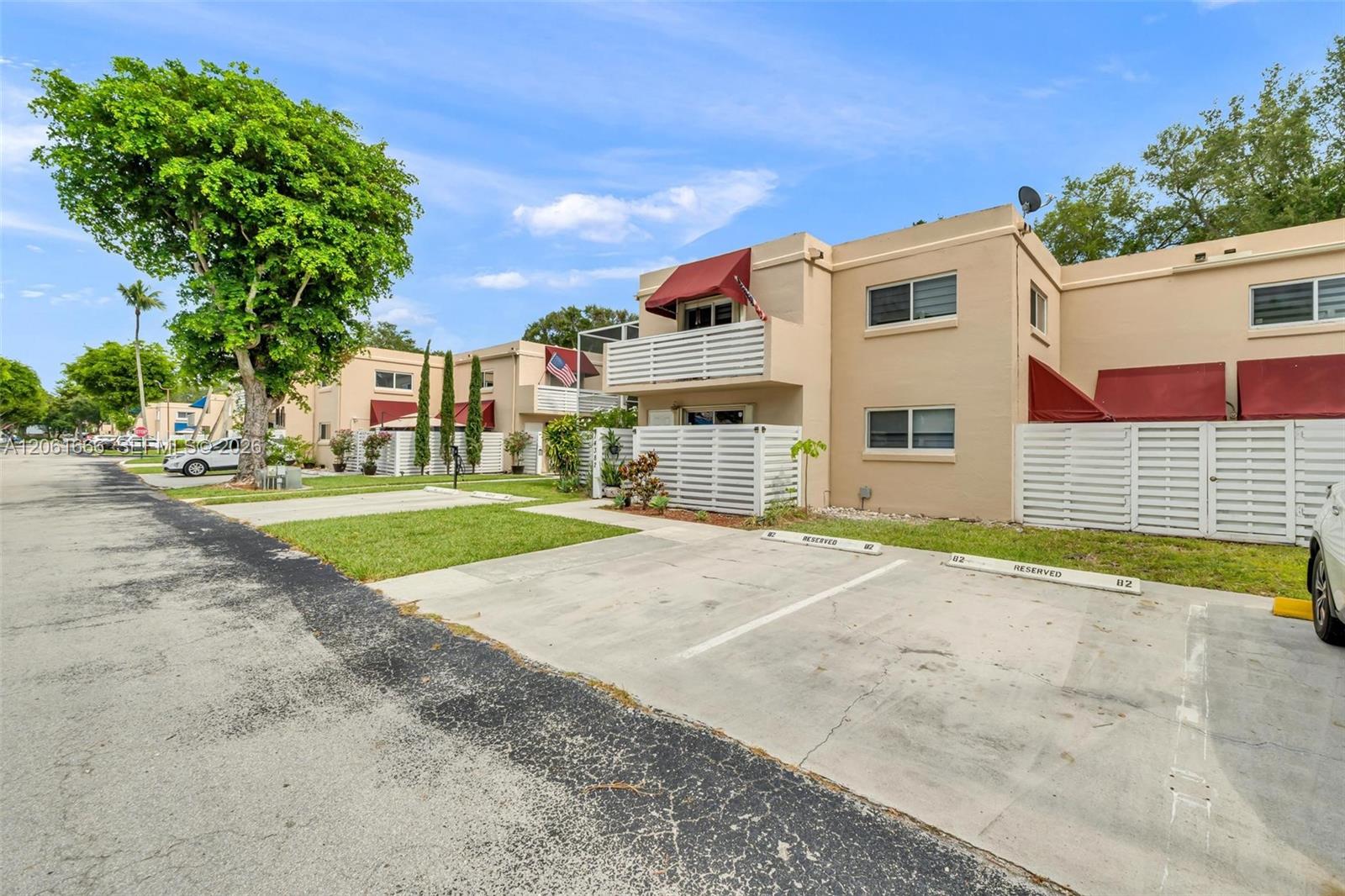 14382 SW 97th Terrace - 14382 SW 97th Terrace, Miami, FL 33186 Luxury Property | Jose Angel Pina