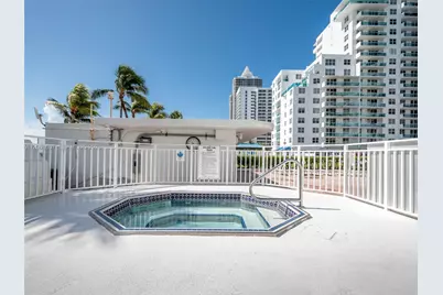 5005 Collins Ave #1506, Miami Beach, FL 33140 - Photo 29