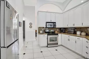 351 NW 110th Ave, Plantation, FL 33324 - Photo 19