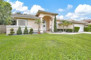 351 NW 110th Ave, Plantation, FL 33324 - Photo 3