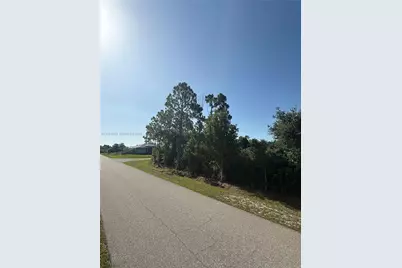12193 Mayfair, Port Charlotte, FL 33981 - Photo 3