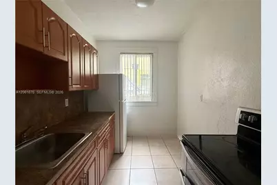 920 SW 9th Ct #1, Miami, FL 33130 - Photo 3