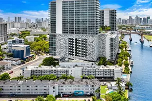 1610 NW N River Dr, Miami, FL 33125 - Photo 19