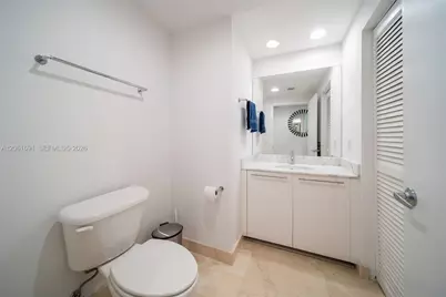 950 Brickell Bay Dr #1211, Miami, FL 33131 - Photo 17