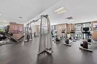 950 Brickell Bay Dr, Miami, FL 33131 - Photo 19