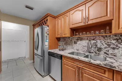 14726 SW 82nd Ter, Miami, FL 33193 - Photo 7