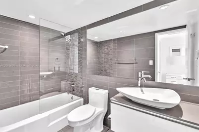 5161 Collins Ave #1017, Miami Beach, FL 33140 - Photo 13