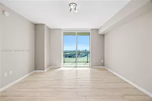 50 Biscayne Blvd, Miami, FL 33132 - Photo 25