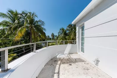 841 19th St, Miami Beach, FL 33139 - Photo 25