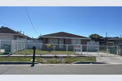 455 NW 14th St, Florida City, FL 33034 - Photo 1