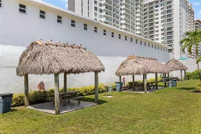 5601 Collins Ave #1515, Miami Beach, FL 33140 - Photo 35