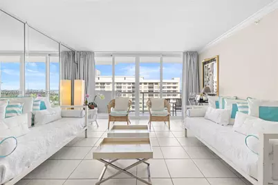 5601 Collins Ave #1515, Miami Beach, FL 33140 - Photo 5