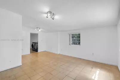 3685 W 9th Ave, Hialeah, FL 33012 - Photo 23