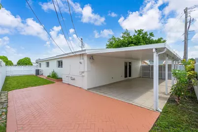 3685 W 9th Ave, Hialeah, FL 33012 - Photo 33