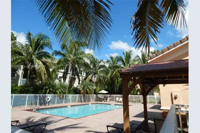 320 SW 87th Ct, Miami, FL 33174 - Photo 31