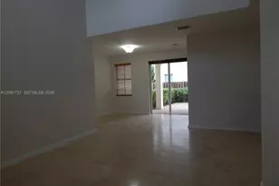 320 SW 87th Ct, Miami, FL 33174 - Photo 7