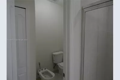 320 SW 87th Ct, Miami, FL 33174 - Photo 25