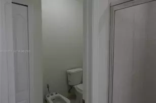 320 SW 87th Ct, Miami, FL 33174 - Photo 25