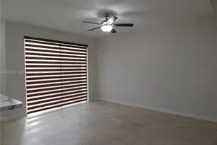 320 SW 87th Ct, Miami, FL 33174 - Photo 13