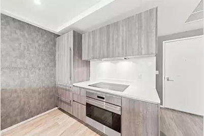 801 S Miami Ave #2502, Miami, FL 33130 - Photo 7
