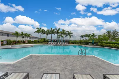 2660 SE 15th St, Homestead, FL 33035 - Photo 19