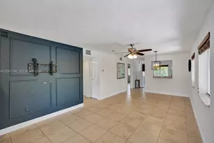 6235 SW 47th Manor, Davie, FL 33314 - Photo 9