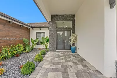 18261 SW 224th St, Miami, FL 33170 - Photo 3