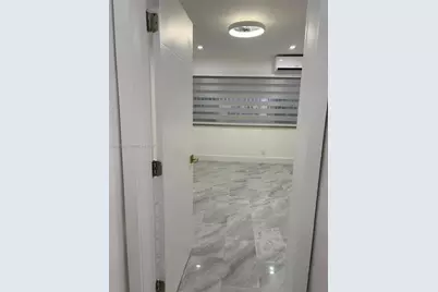 6896 Abbott Ave #6B, Miami Beach, FL 33141 - Photo 5
