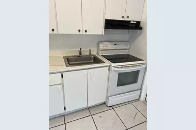 2181 NW 91st St #A, Miami, FL 33147 - Photo 13