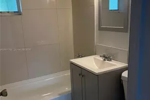 2183 NW 91st St, Miami, FL 33147 - Photo 25