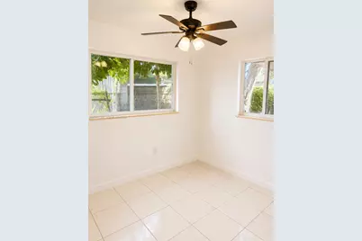 2181 NW 91st St #A, Miami, FL 33147 - Photo 11
