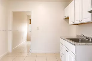 2181 NW 91st St, Miami, FL 33147 - Photo 5
