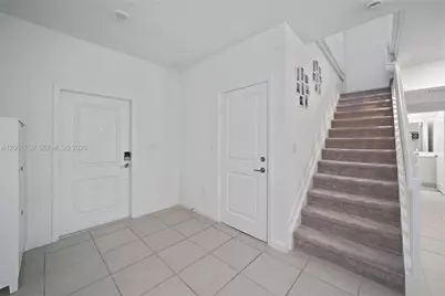 2629 SE 24th Ct, Homestead, FL 33035 - Photo 3