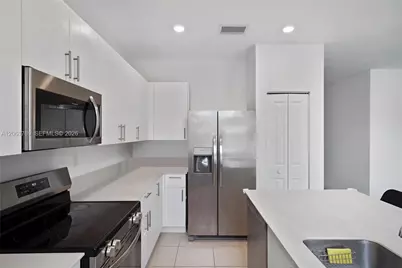 2629 SE 24th Ct, Homestead, FL 33035 - Photo 7