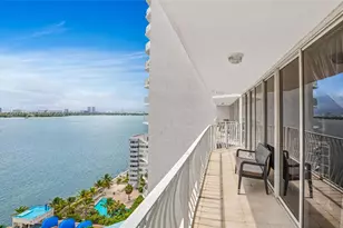 7601 E Treasure Dr, North Bay Village, FL 33141 - Photo 1