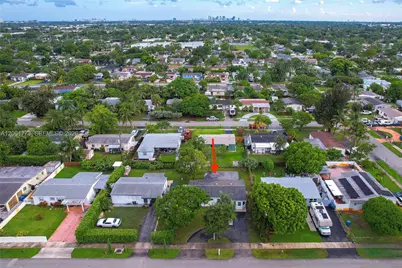 320 NE 59th Ct, Oakland Park, FL 33334 - Photo 31