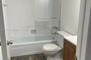 2017 NW 46th Ave, Lauderhill, FL 33313 - Photo 15
