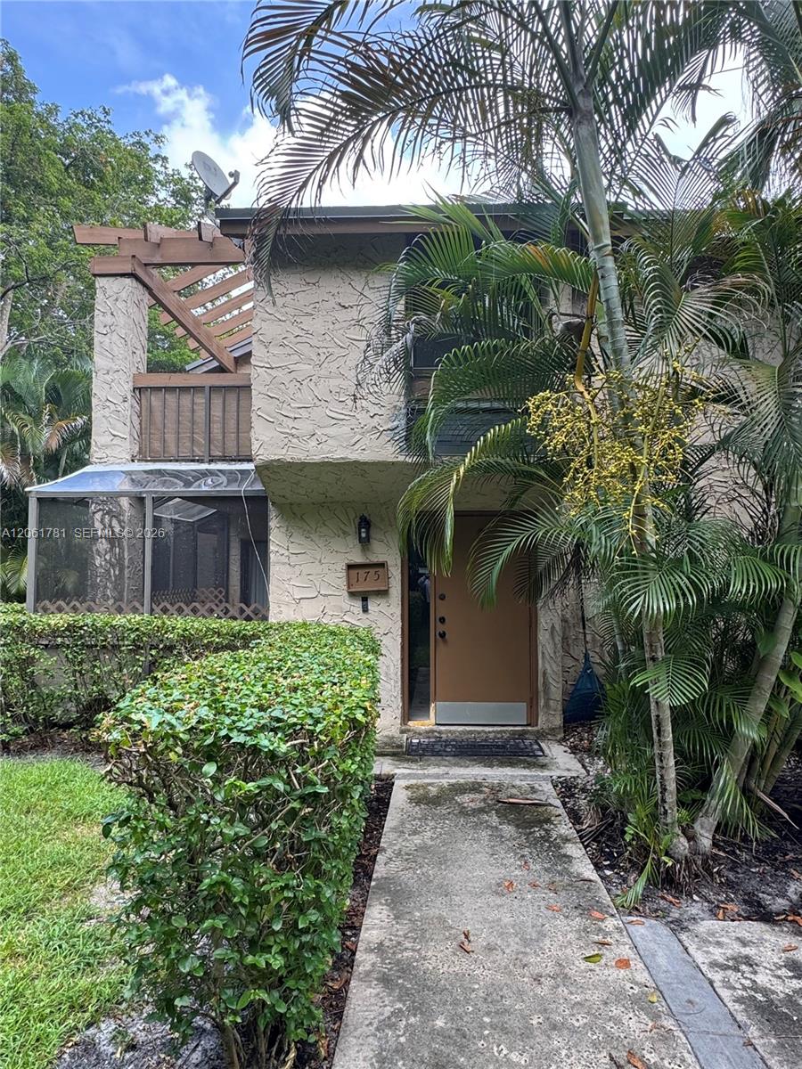 175 Wimbledon Lake Dr - 175 Wimbledon Lake Dr, Plantation, FL 33324 Luxury Property | Jose Angel Pina