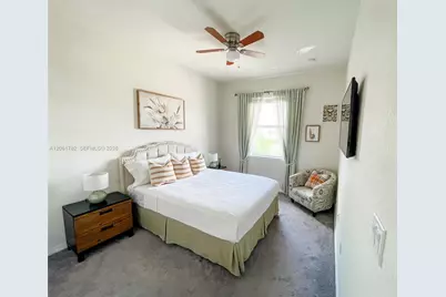 5100 Eucalyptus Dr #2, Hollywood, FL 33021 - Photo 9