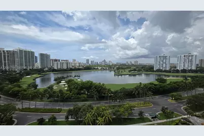3675 N Country Club Dr #1504, Aventura, FL 33180 - Photo 3