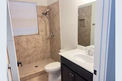 2190 SE 2nd St, Homestead, FL 33033 - Photo 13